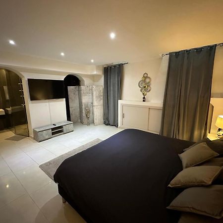 Les Champs Elysees-125M2 Modern And Spacious Paris Exteriör bild