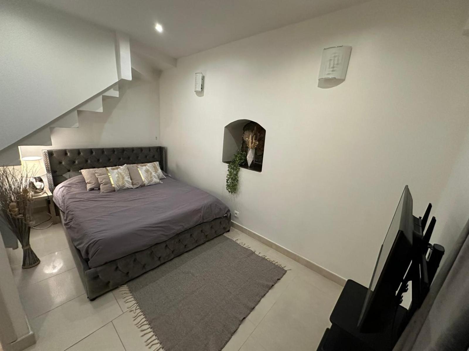 Les Champs Elysees-125M2 Modern And Spacious Paris Exteriör bild